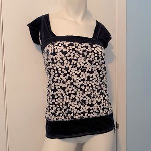 Navy / White Floral Top with Adjustable Sleeves